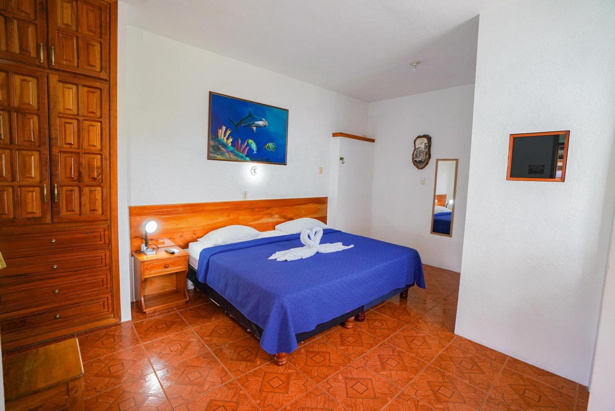 Galapagos Verde Azul Puerto Ayora  Εξωτερικό φωτογραφία