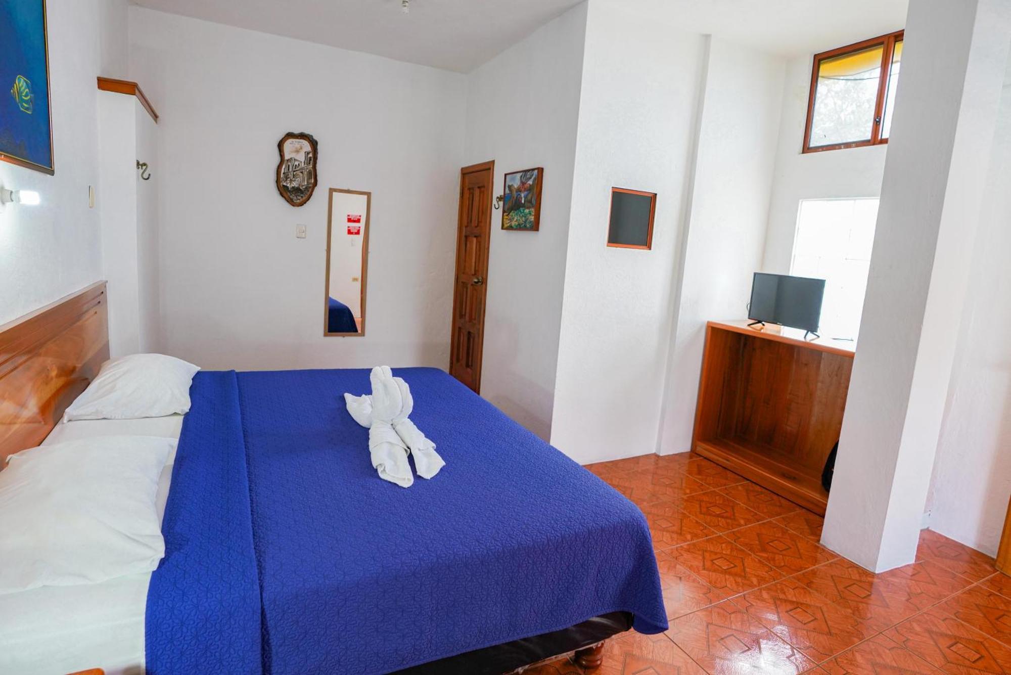 Galapagos Verde Azul Puerto Ayora  Εξωτερικό φωτογραφία